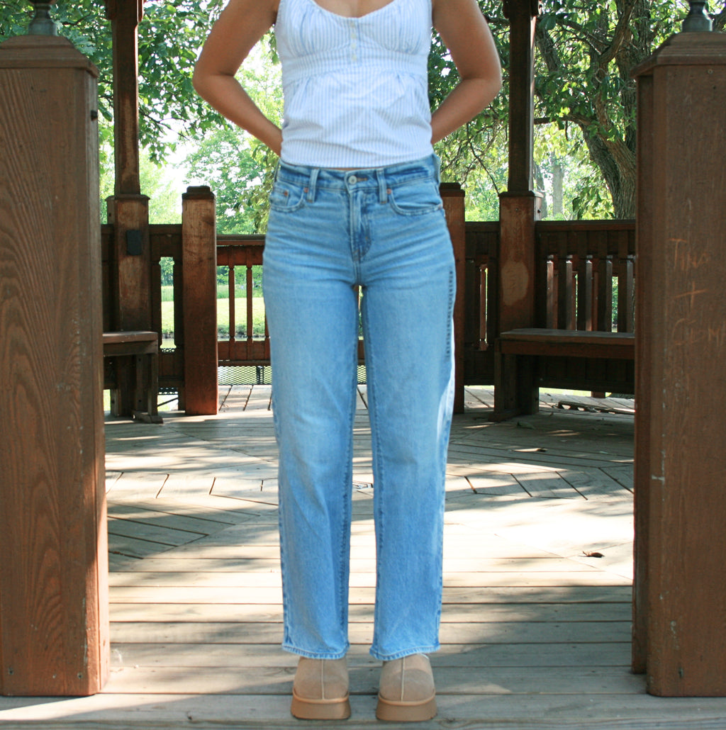 AE Stovepipe Jeans